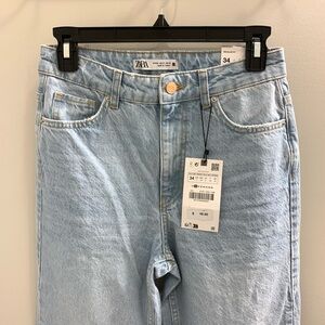 NEW Zara high rise women's straight leg light blue jeans size 2
